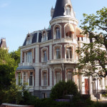 building by the canal in Amsterdam