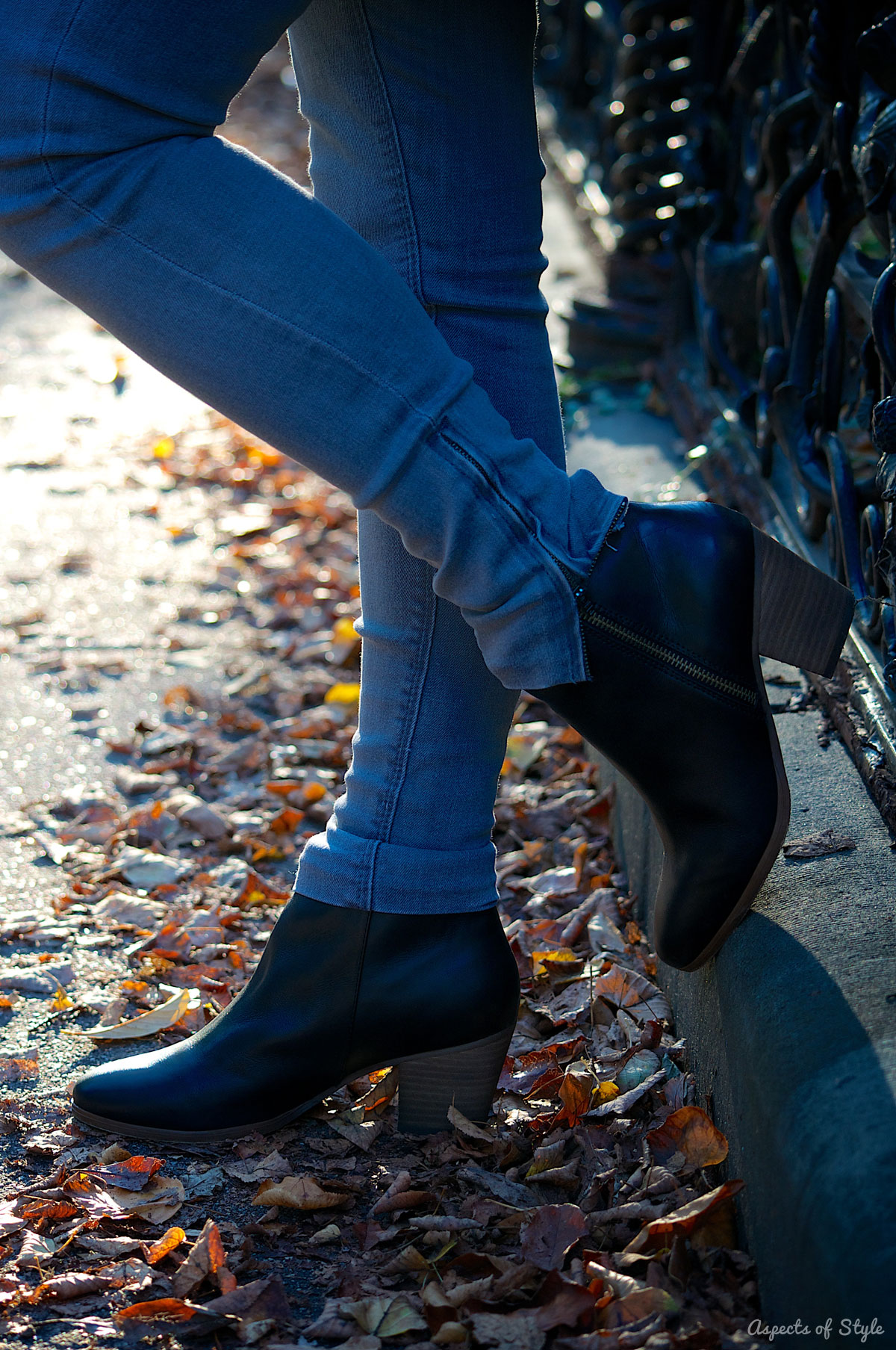 Crown Vintage ankle boots