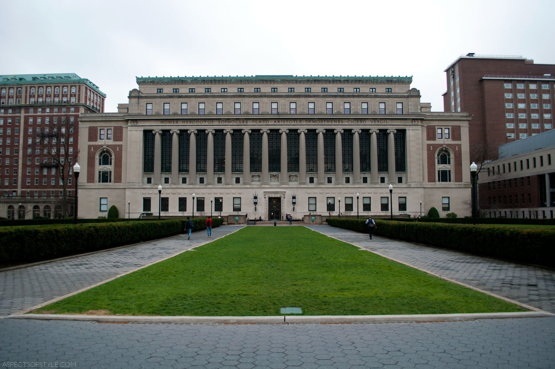 Butler Library at Columbia University , New York