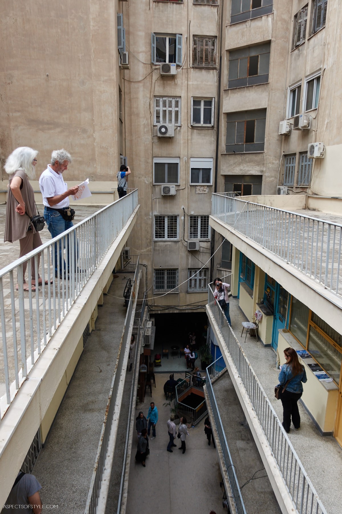 Anatoli arcade rooftop off Klathmonos square