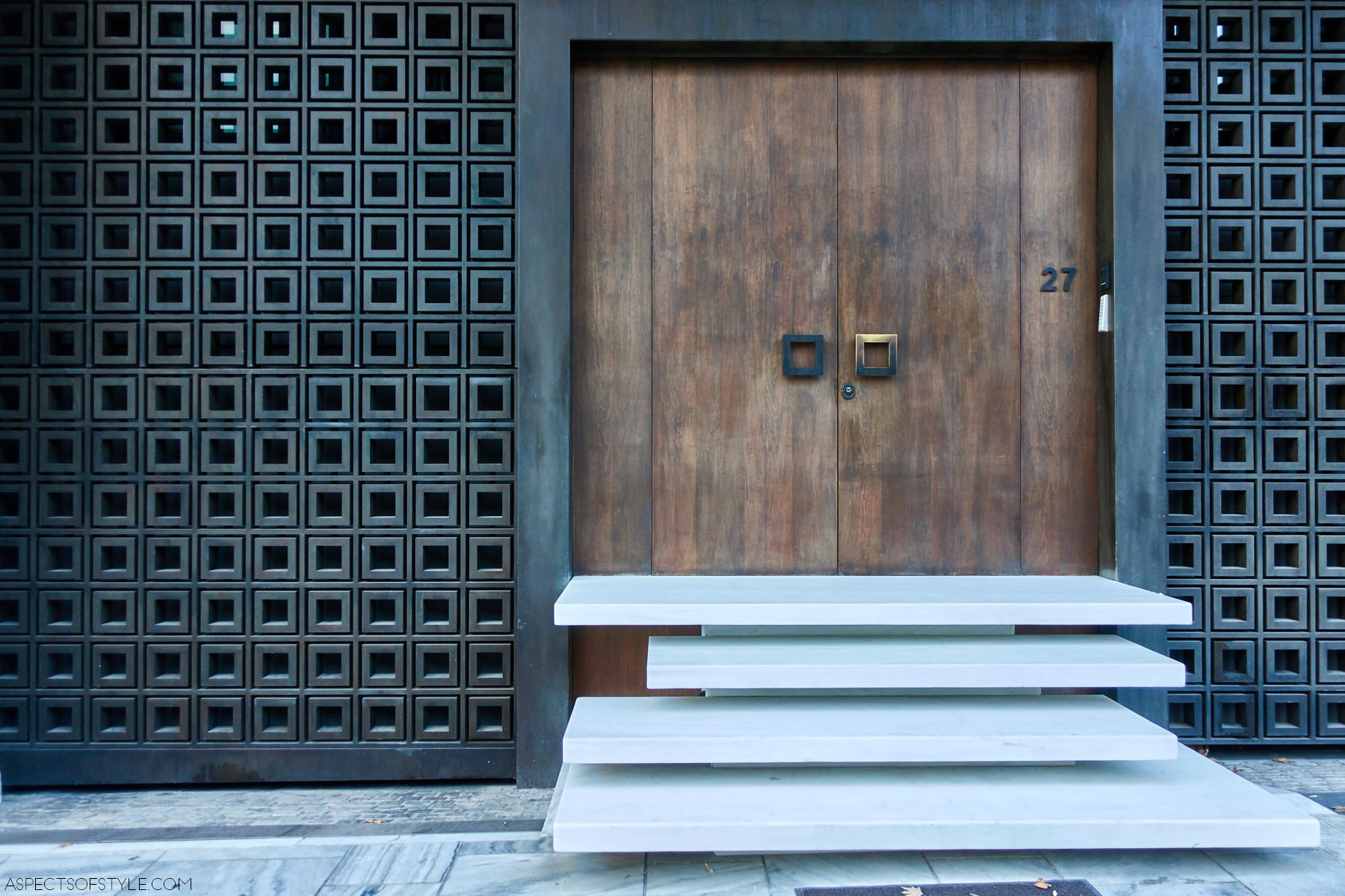 House in Dionisiou Aeropagitou street