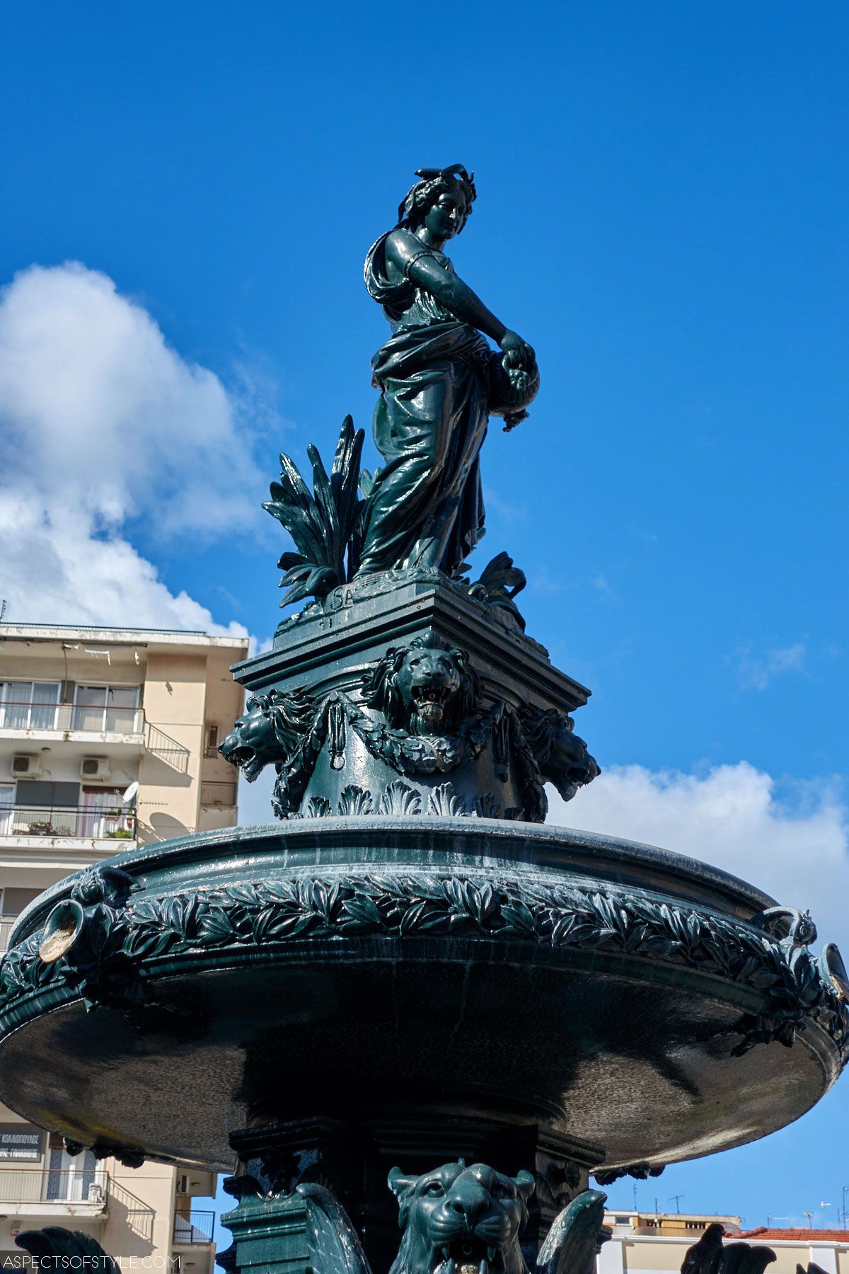 fountain in Vasileos Georgiou square, Patras