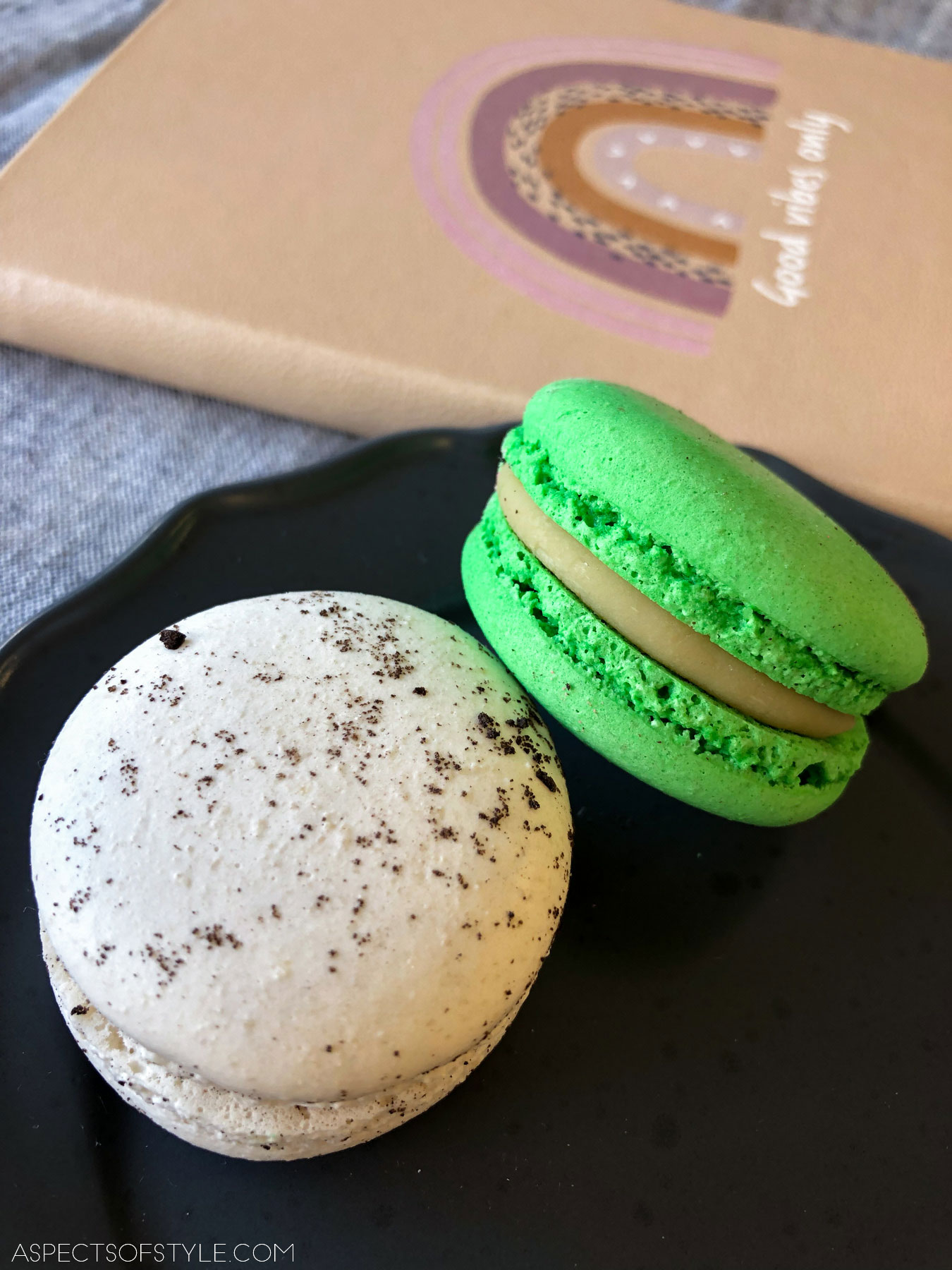 Cookie Land macarons