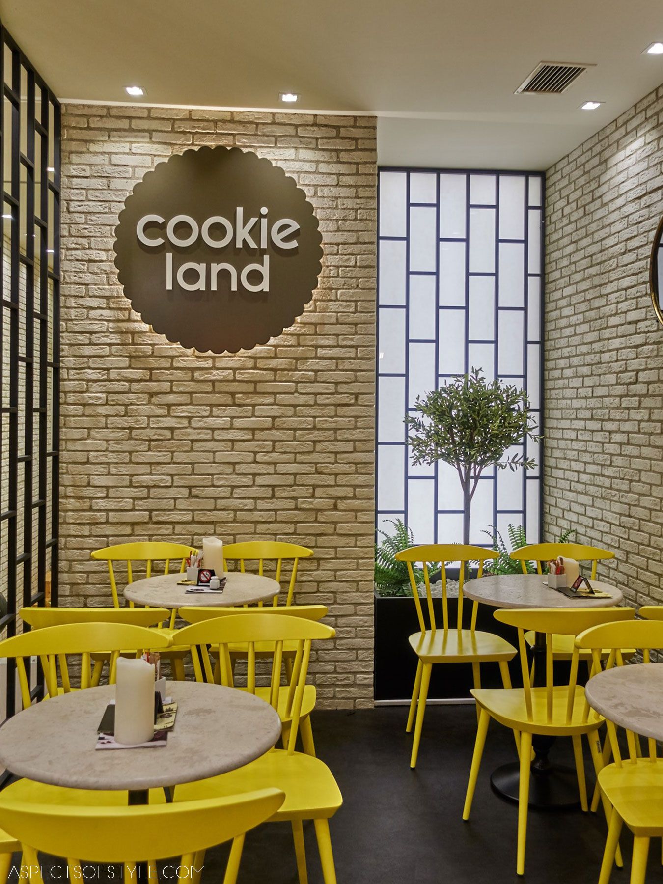 Cookie Land patisserie cafe, Athens