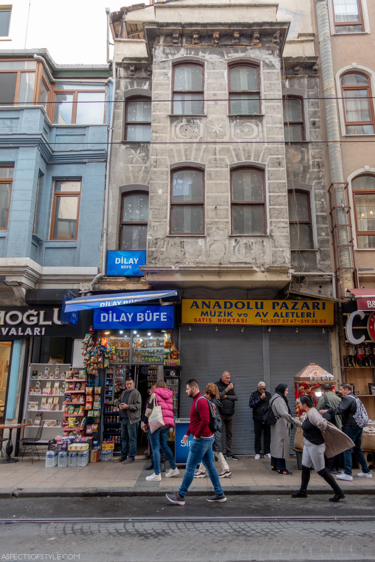 street in Eminonu Istanbul