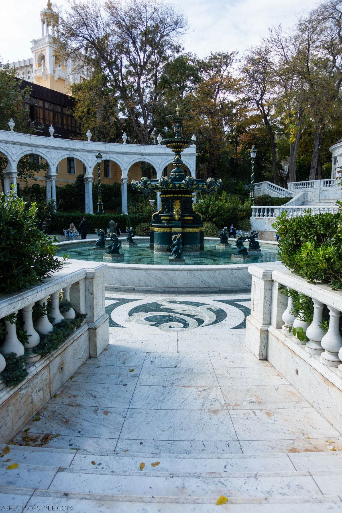 Baku Philarmonic park